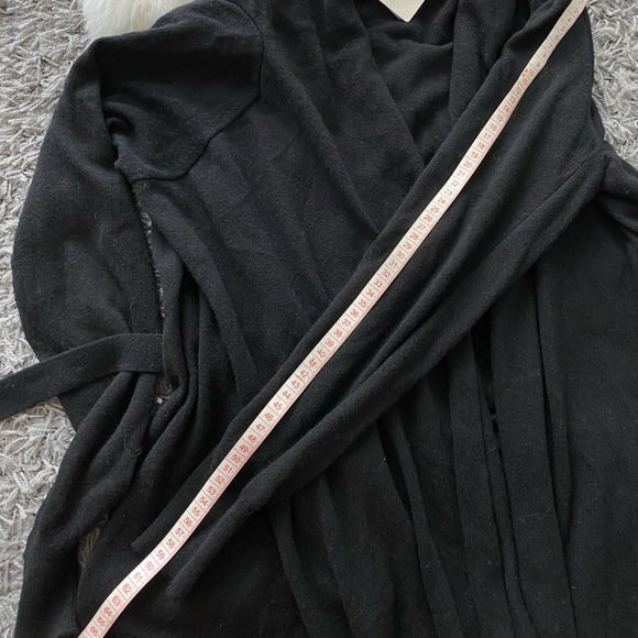 VICOLO Asymmetrical Wrap Cardigan - Picture 6 of 7